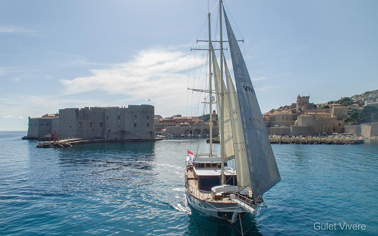 Gulet Vivere